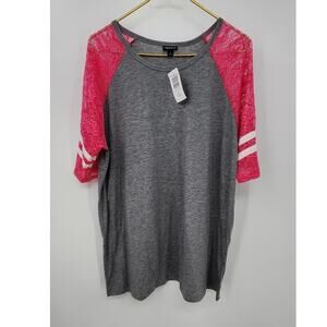 New NWT Torrid Grey‎ Short Sleeve Raglan Tee Pink Lace Detail Size 2 2XL XXL